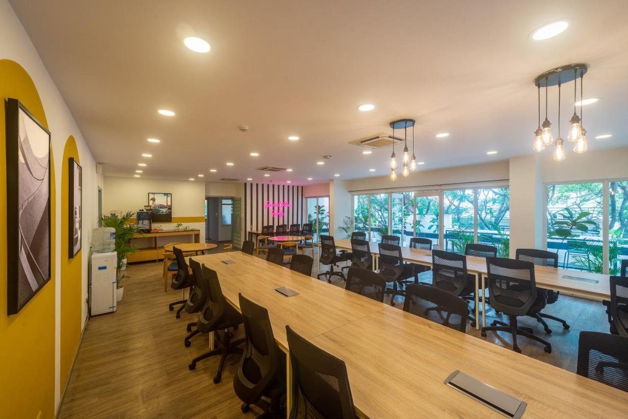 Olive Hotel Magrath By Embassy Group Bangalore Ngoại thất bức ảnh
