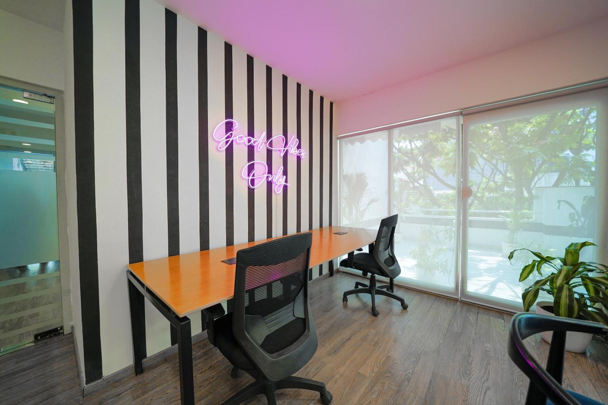 Olive Hotel Magrath By Embassy Group Bangalore Ngoại thất bức ảnh